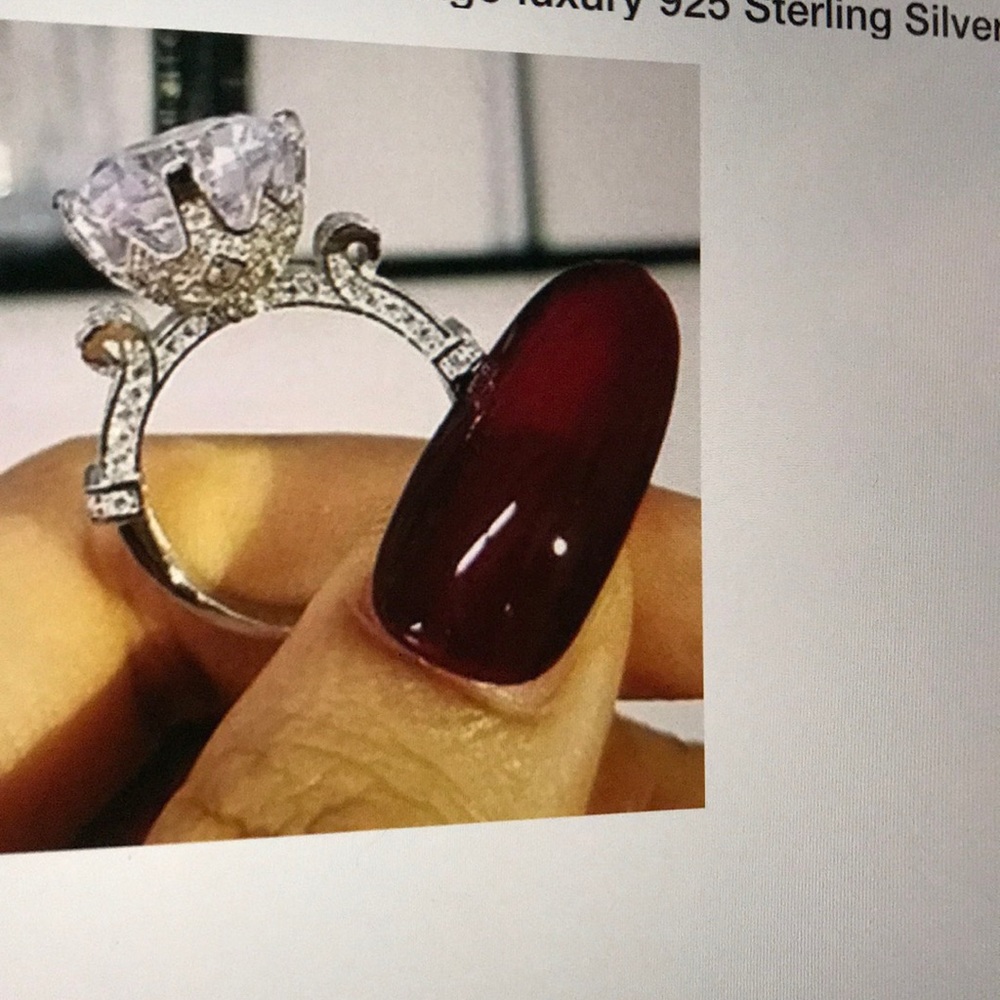 Vintage design. Gorgeous 925 sterling ring 🎁 - Picture 2 of 5